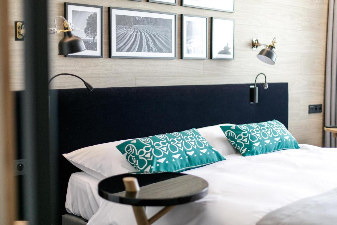 B&B Hotel Tomaszów Lubelski エクステリア 写真
