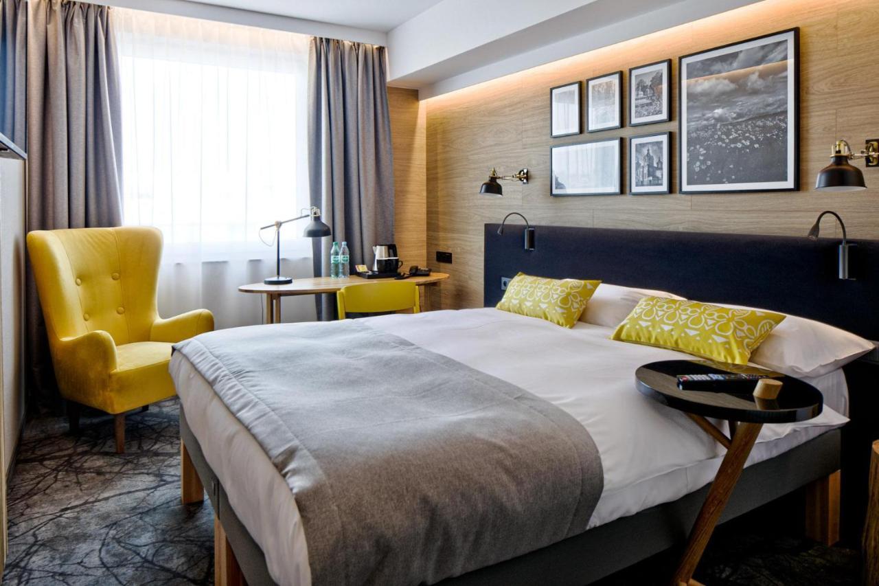 B&B Hotel Tomaszów Lubelski エクステリア 写真